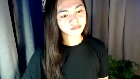 distractible_elloise18 online show from December 21, 9:41 pm