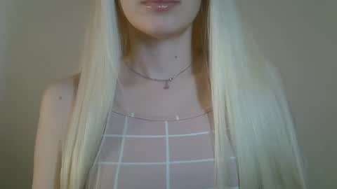 DitaMilton online show from June 26, 7:37 pm