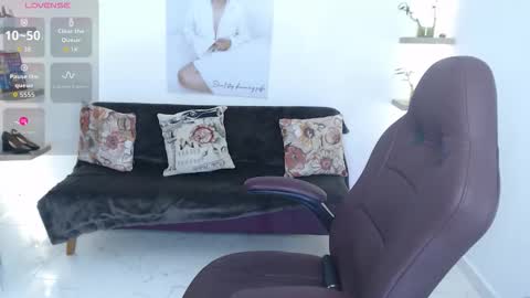 Diva online show from February 10, 8:56 pm