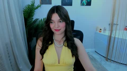 Hannah online show from November 26, 7:26 pm