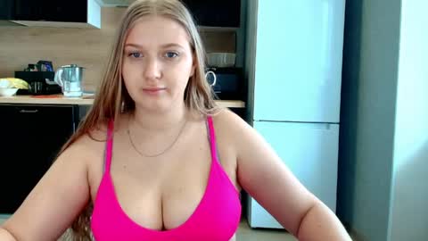 Alice online show from May 1, 9:01 am