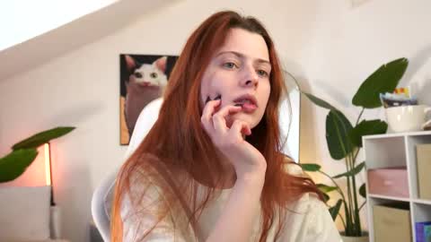 Your doll Lesli online show from March 20, 1:05 pm