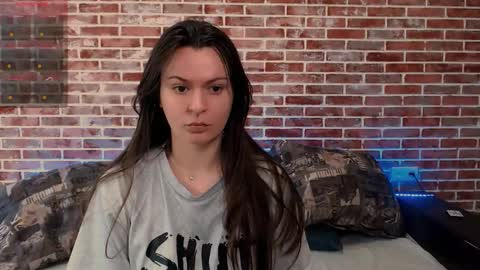 Jade online show from March 19, 5:34 am