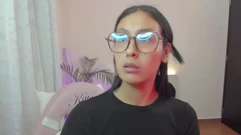 Snapshot of doll_waif chatting on September 10, 1:16 am veronica  Independent model online show from September 10, 1:16 am