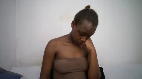 dollberry online show from February 18, 4:48 am