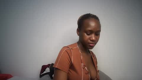 dollberry online show from January 13, 11:27 pm