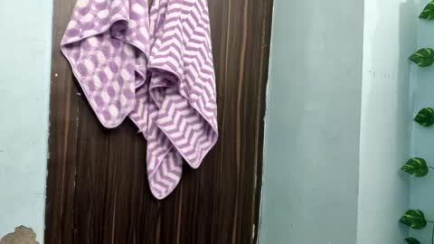 dollmeenu online show from February 2, 4:17 pm