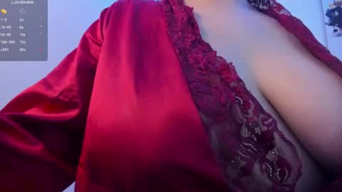 Call me Zoe  online show from April 21, 6:20 am