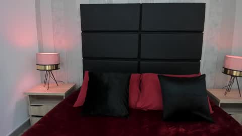 Dolly online show from February 28, 8:07 pm