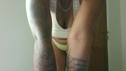 Amarie noels online show from October 16, 8:44 pm