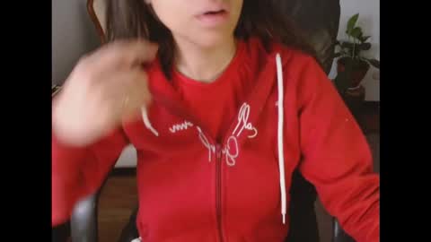   online show from March 29, 4:28 pm