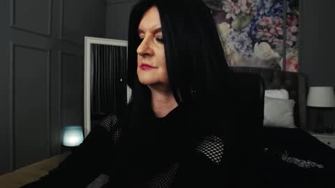 Dom Melisa online show from November 21, 9:50 pm