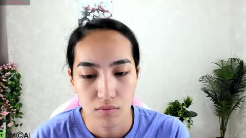 Aura online show from October 20, 2:36 am