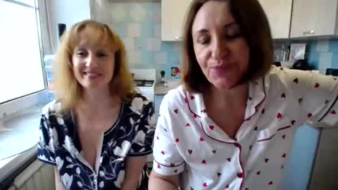Tatiana 43 curvy sexy body and Joanna redhead 39 years online show from October 21, 7:23 am