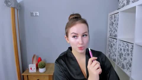 DonnaSensual online show from November 18, 3:46 pm