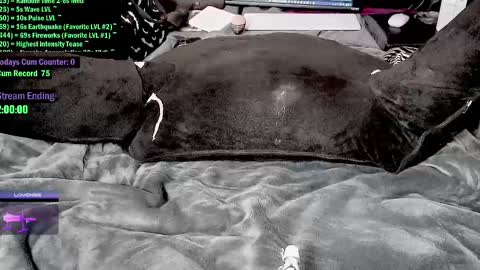 Snapshot of doomednympho chatting on February 23, 3:01 pm DOOM online show from February 23, 3:01 pm