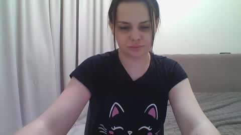dori_cutie online show from February 18, 7:02 pm