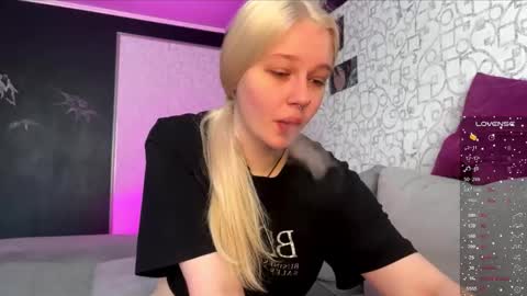 dory_liss online show from October 13, 5:43 am