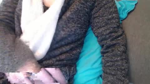 Snapshot of douce_elsa chatting on January 25, 11:35 am Douce Elsa online show from January 25, 11:35 am
