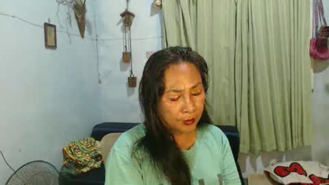Snapshot of doyouwantme143 chatting on October 3, 9:25 am trisha online show from October 3, 9:25 am