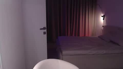 Liza online show from April 18, 3:09 am