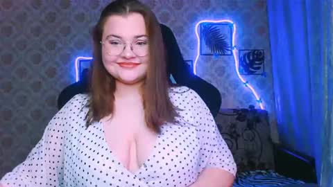 dreamforyoue2 online show from March 9, 3:59 pm