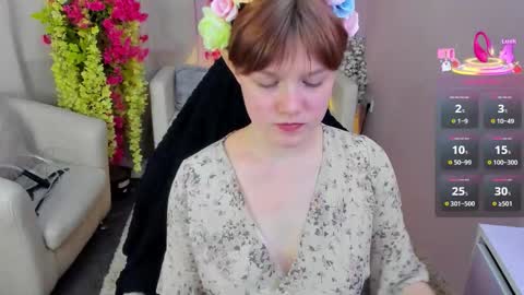 Snapshot of dreammyluna chatting on September 27, 9:11 pm Luna online show from September 27, 9:11 pm