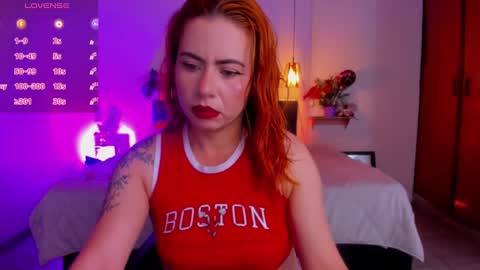 Snapshot of dulce_charlottee chatting on February 16, 1:49 pm DULCE online show from February 16, 1:49 pm