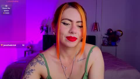 Snapshot of dulce_charlottee chatting on September 9, 8:08 pm DULCE online show from September 9, 8:08 pm