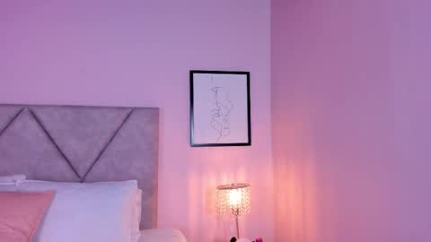 Dulcee Garcia online show from February 26, 9:03 pm