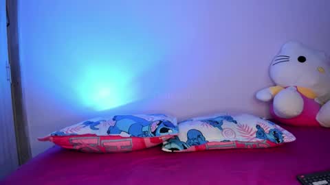 D U L C E  online show from November 1, 10:08 am