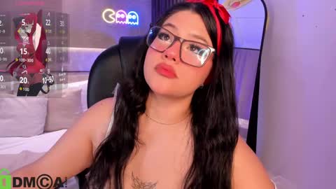 Dulce Rose online show from April 28, 4:38 am