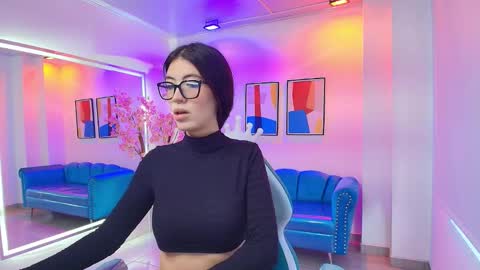 Snapshot of dulcinea_grayy chatting on October 14, 11:35 am dulcinea_grayy online show from October 14, 11:35 am