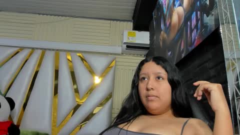 Snapshot of dulcineasaenz chatting on October 10, 7:30 pm Dulcinea online show from October 10, 7:30 pm