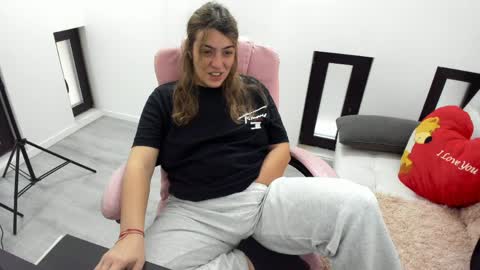 dayana online show from April 3, 4:32 am