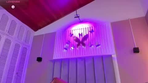 Juana online show from October 23, 11:27 am