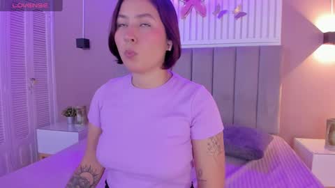 Juana online show from February 18, 11:11 am