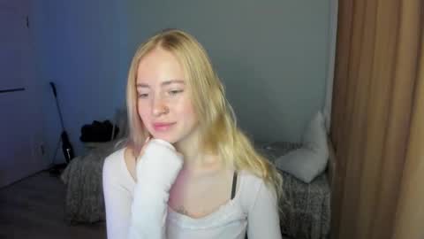 fansly - yourbestbaby online show from February 3, 6:22 am