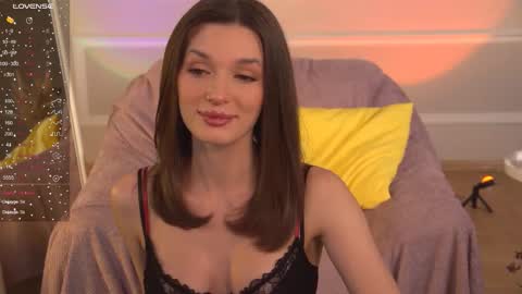 Eva online show from December 4, 4:08 pm