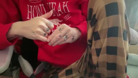 americnbarbie online show from December 19, 3:59 pm