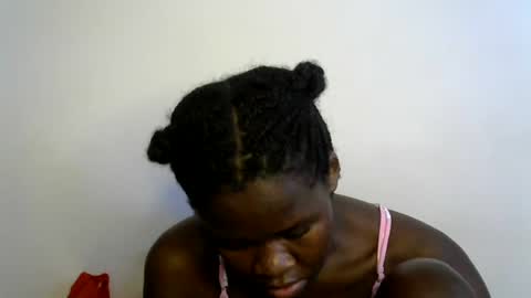ebony_lynne online show from June 12, 9:39 am