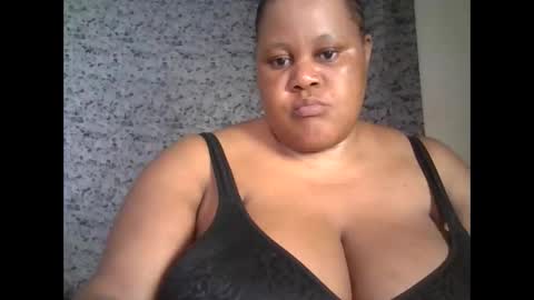 Snapshot of ebony_magixs chatting on September 18, 11:36 pm ebony_magixs online show from September 18, 11:36 pm