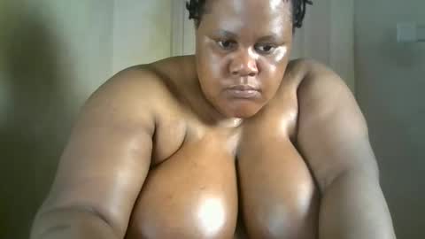 Snapshot of ebony_magixs chatting on October 11, 7:57 am ebony_magixs online show from October 11, 7:57 am