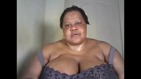 Snapshot of ebony_magixs chatting on October 16, 3:09 am ebony_magixs online show from October 16, 3:09 am
