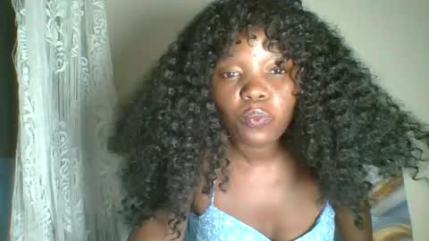 Malikia online show from December 4, 3:24 pm