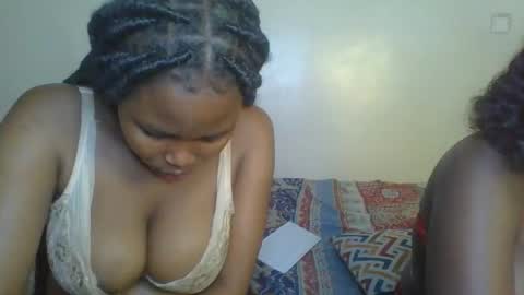ebony_meeky online show from September 29, 12:38 am
