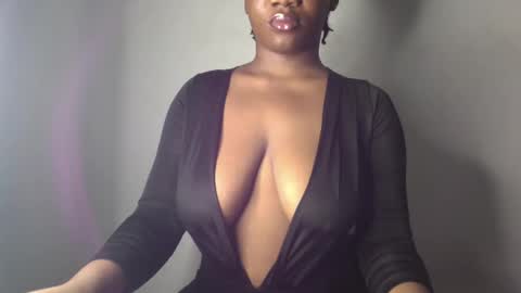 delilah online show from February 24, 2:38 am