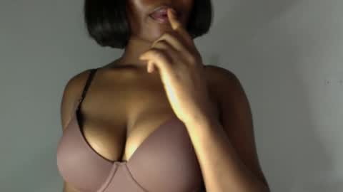 delilah online show from April 18, 7:58 pm