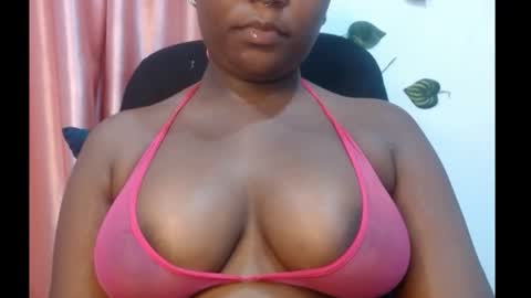Snapshot of ebony_sexy_queen chatting on September 20, 8:23 am Racheal online show from September 20, 8:23 am