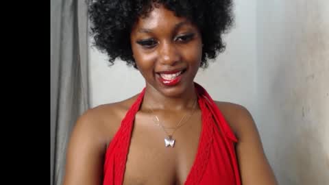 Snapshot of ebony_slimgirl2 chatting on October 18, 8:43 pm Ebony-slimgirl2 online show from October 18, 8:43 pm
